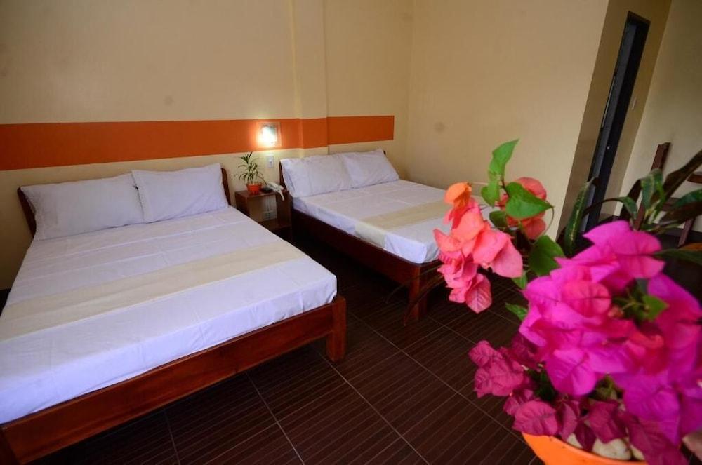 Michelle Pension Puerto Princesa Exterior foto